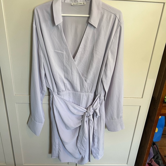 Elegant Pastel Lilac XL Tall Wrap Dress - Picture 1 of 12